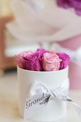 White Infinity Mini Round (7 rose colors)